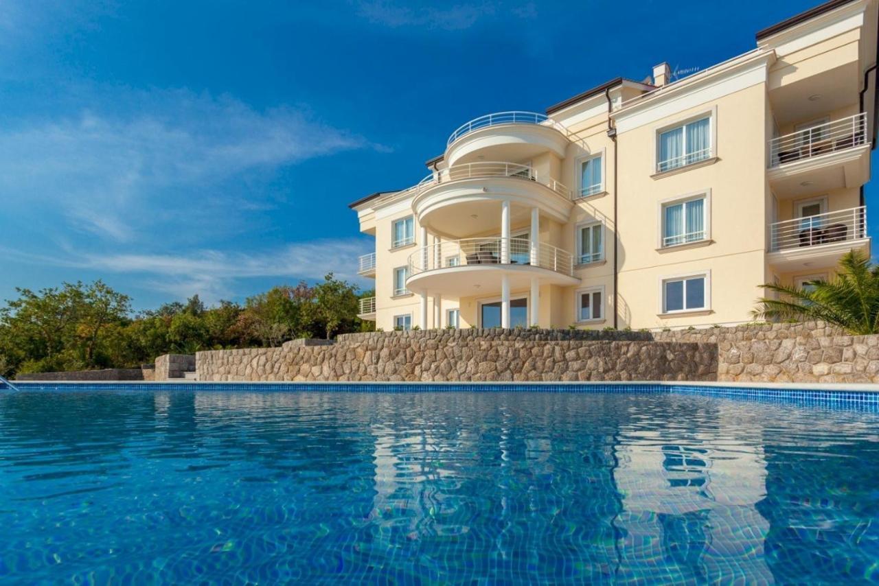 Luxury Apartments Villa Tunera Porat  Kültér fotó