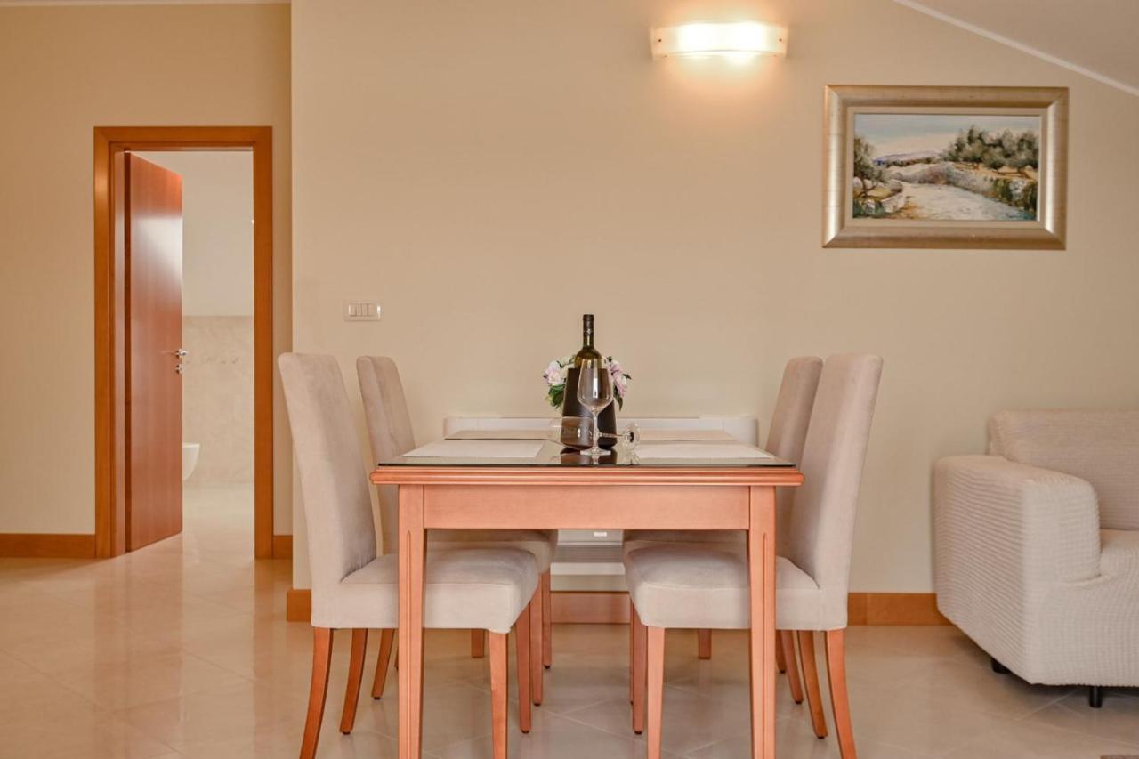 Luxury Apartments Villa Tunera Porat  Kültér fotó