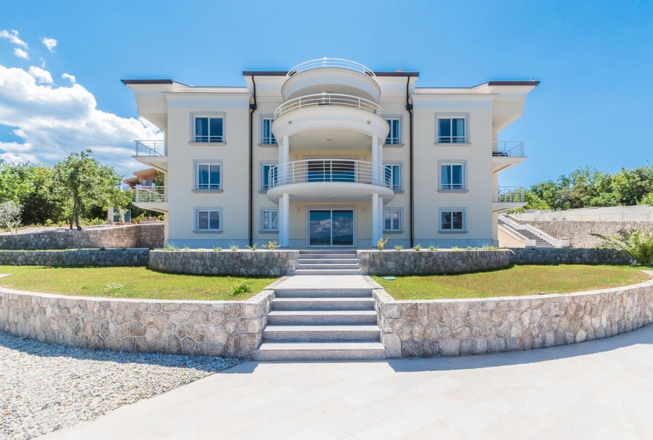 Luxury Apartments Villa Tunera Porat  Kültér fotó