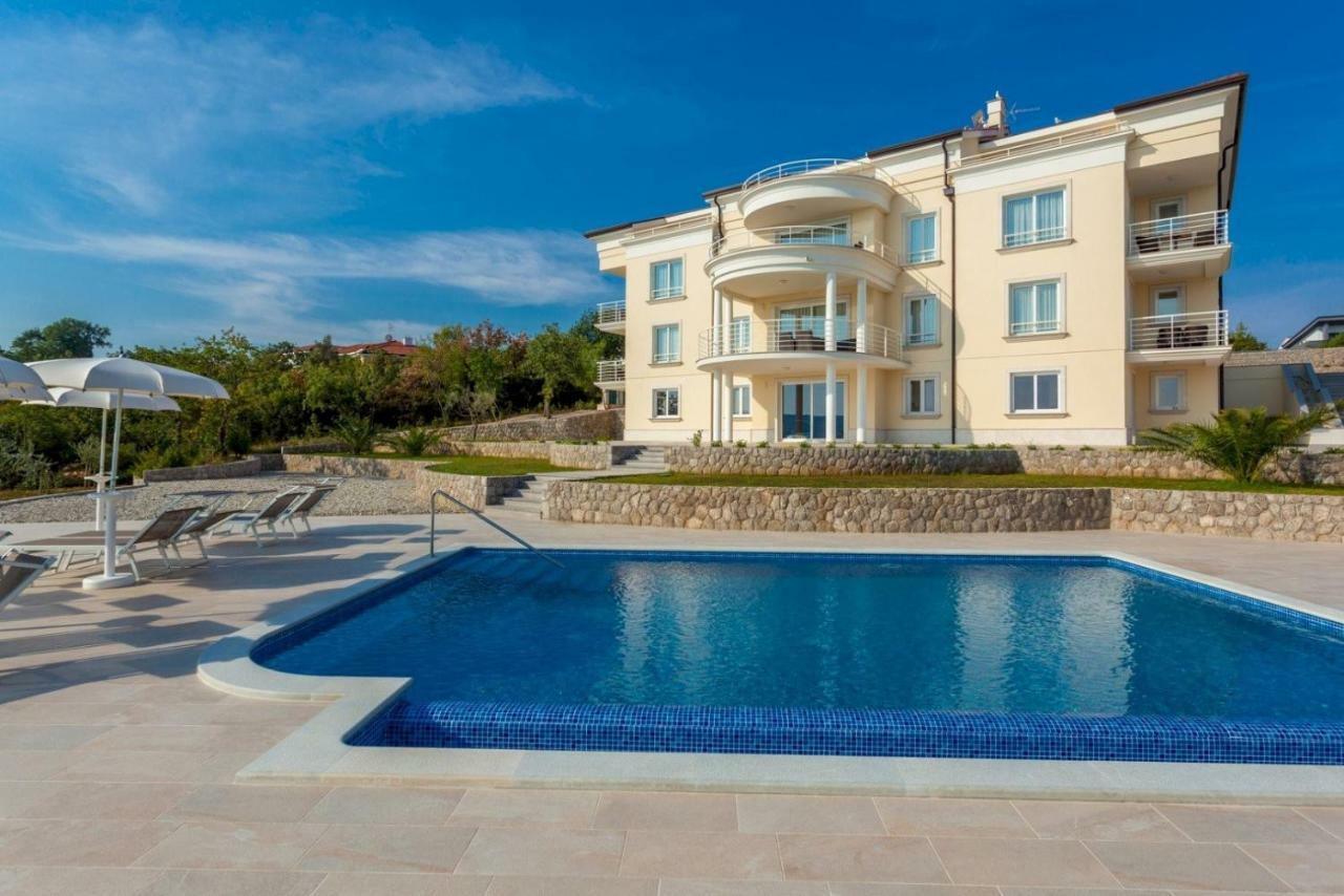 Luxury Apartments Villa Tunera Porat  Kültér fotó