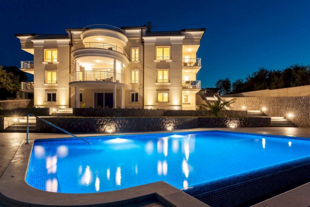 Luxury Apartments Villa Tunera Porat  Kültér fotó