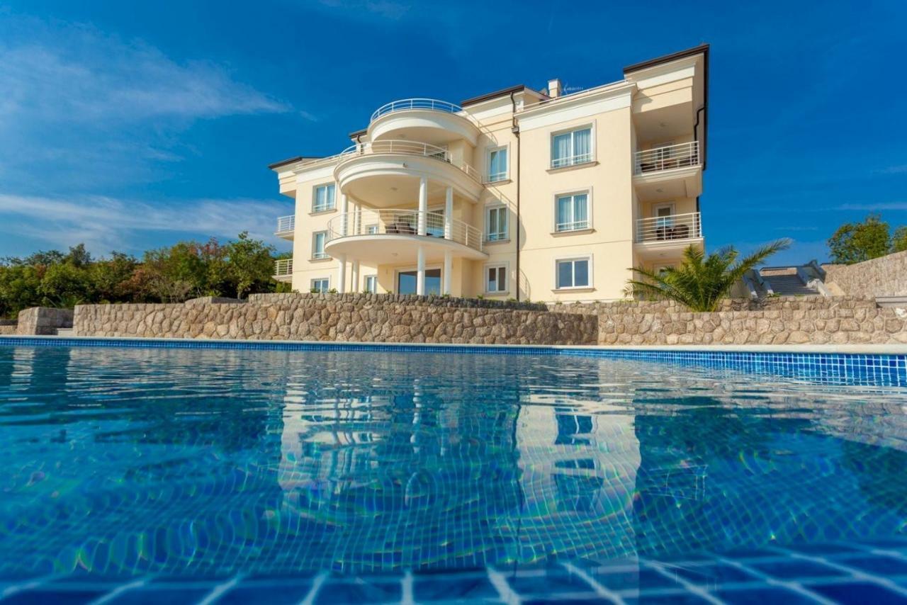 Luxury Apartments Villa Tunera Porat  Kültér fotó